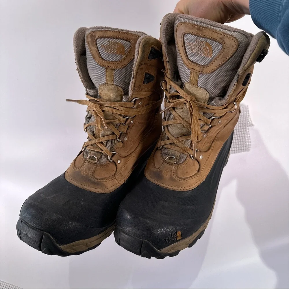 The North Face Men’s Chilkat 400 II Snow Boots Waterproof 11